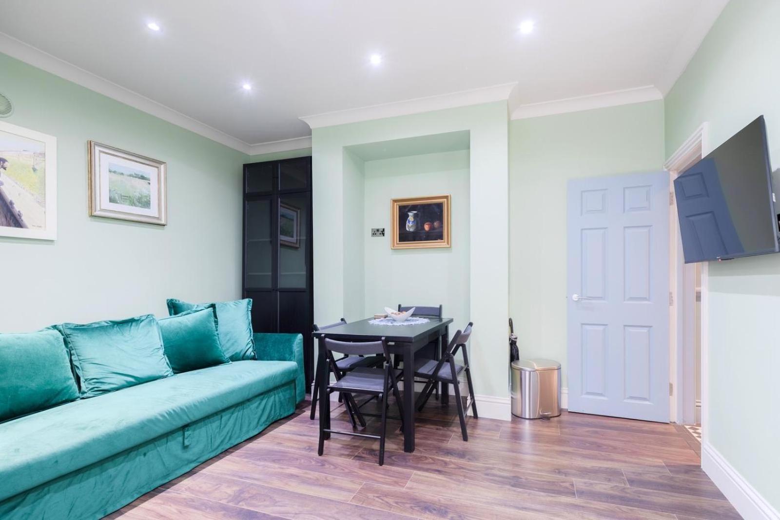Stylish 2 Bedrooms Flat Sleeps 6 & Garden London Zone 2 Cls Central Luaran gambar